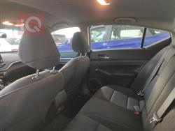 نيسان ألتيما